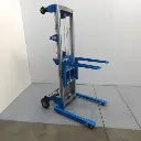 Apilador aluminio eleva a 2.500 mm3_N10505.webp