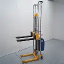 Apilador eléctrico 400 Kg elevación uñas 2.000mm1_N10559.webp