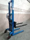 Apilador manual 1.000 Kg a 1.600 mm3_N16000.webp