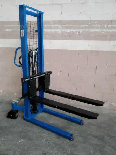 Apilador manual 1.000 Kg a 1.600 mm4_N16000.webp