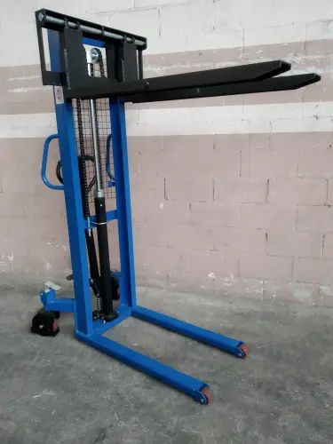 Apilador manual 1.000 Kg a 1.600 mm5_N16000.webp