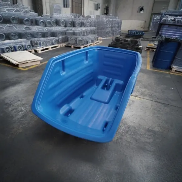 Tolva autobasculante PVC 750 litros con ruedas5_N12029.webp
