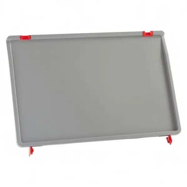 Tapa de plástico con 2 clips de cierre y 2 bisagras para cajas 600x400|Dim.: 600x400x25h mm.