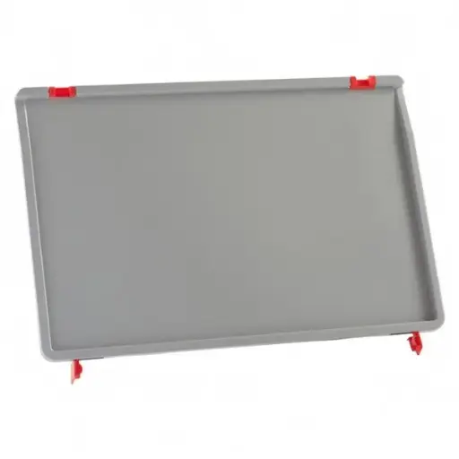 [PLEU-64TBCGR] Tapa de plástico con 2 clips de cierre y 2 bisagras para cajas 600x400|Dim.: 600x400x25h mm.